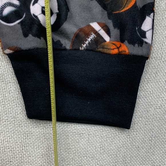SLEEP ON IT Big Boys Sport Print 2 Piece Pajama Set with Cozy Socks Size S(6/7) - Picture 11 of 12